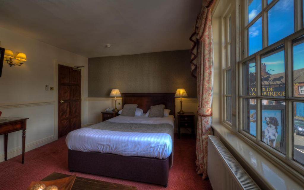 Hotel Dog & Partridge By Chef & Brewer Collection à Tutbury Chambre photo